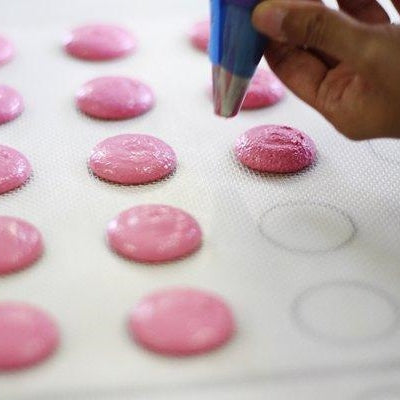 Macaron Recipe: Raspberry Ripple White Chocolate Macarons