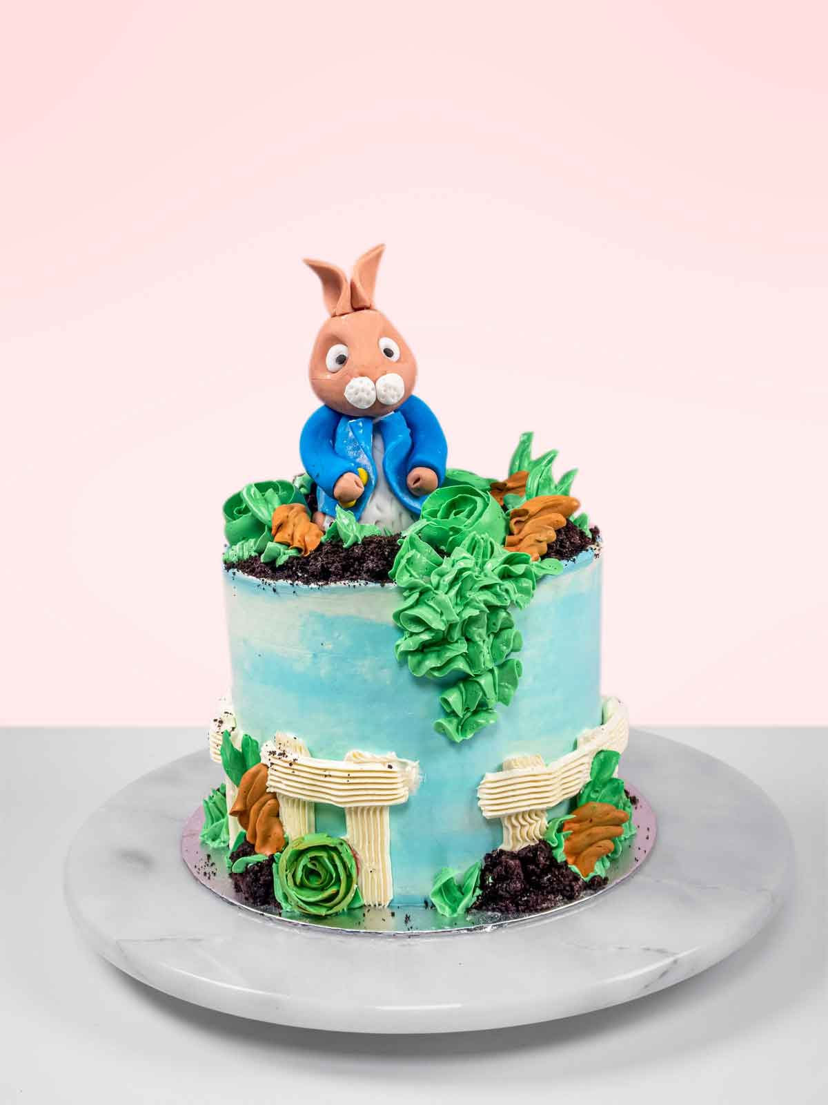 Peter Rabbit cake originally created for a christening by Anges de Sucre
