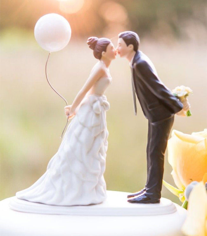 Why Wedding Cakes Are "Expensive"