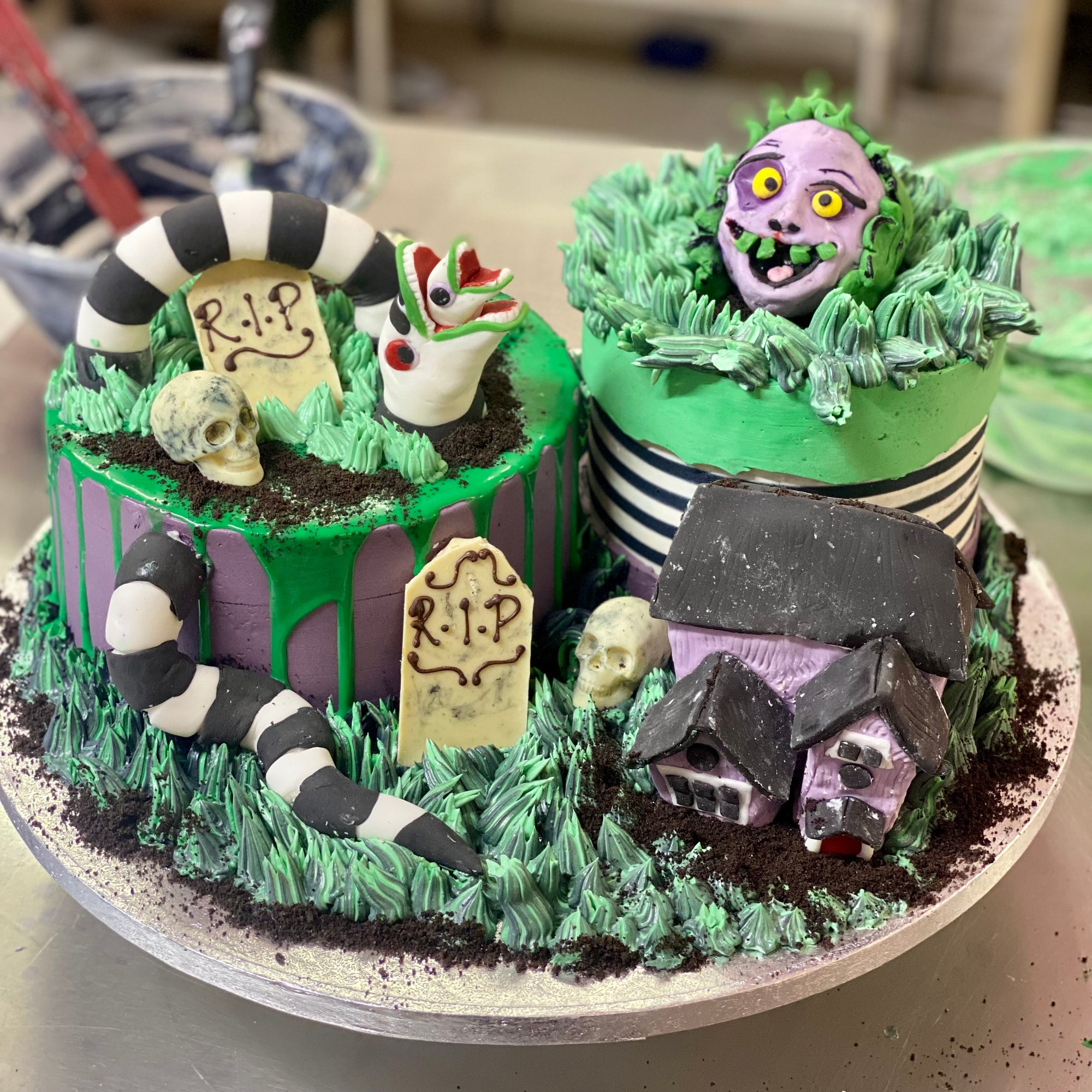 Beetlejuice Halloween Cake