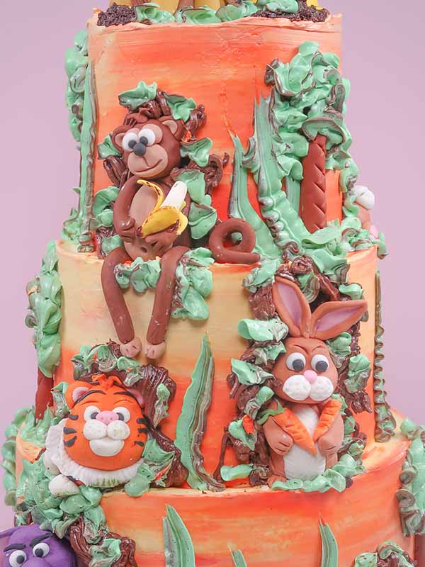 Inspiration Safari Themed Cake