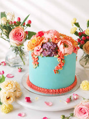 Buttercream floral Cake handmade and delivered in London (M25) and Surrey (UK). 