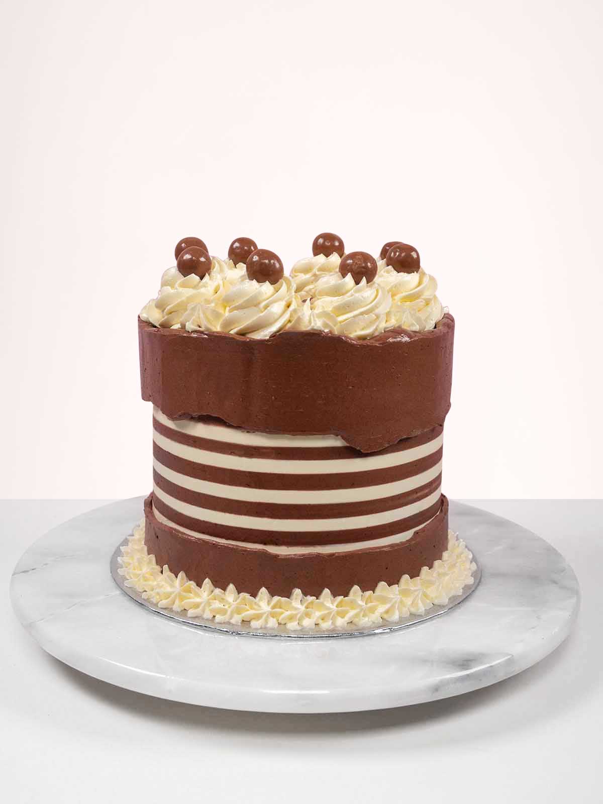 Chocolate Fault Line Cake