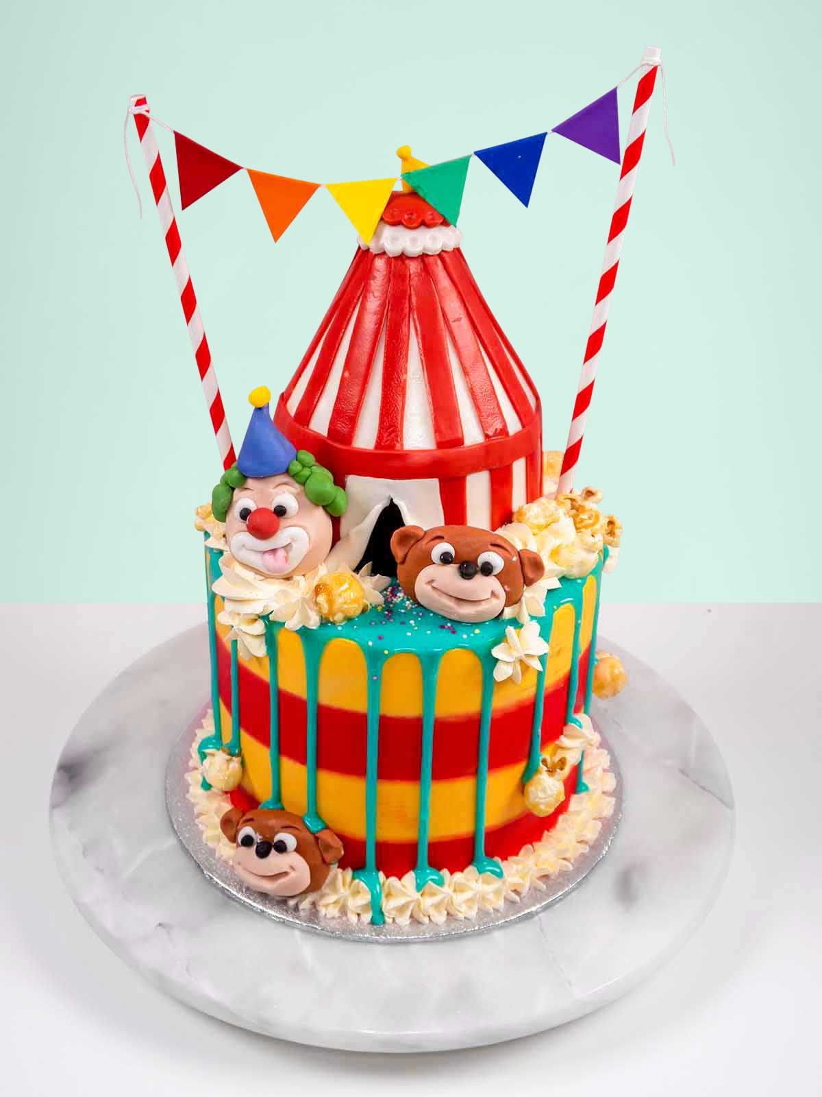 Circus Cake  London Surrey Berkshire