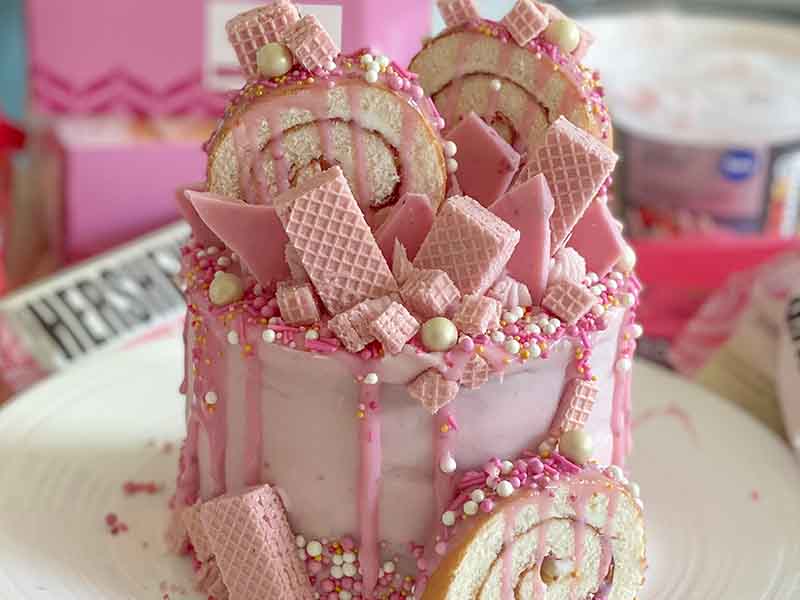 Fake Bakes Recipe - Tesco Strawberries & Cream Cake