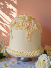 Ivory Buttercream Bloom Cake