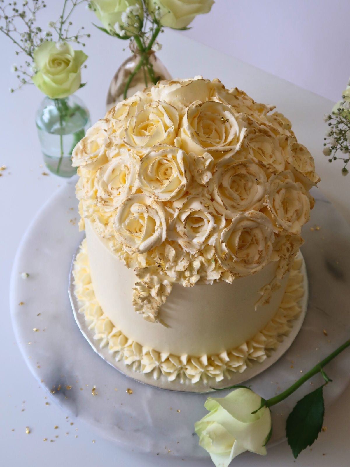 Ivory Roses Buttercream Best Wedding Cake delivery London Surrey