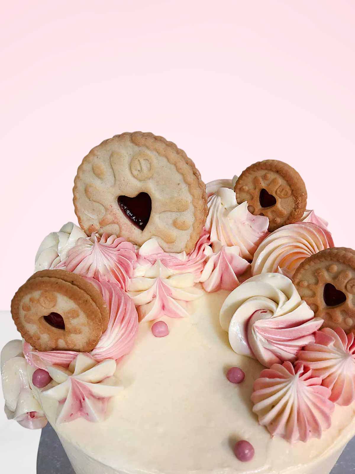 Jammie Dodger Cake London