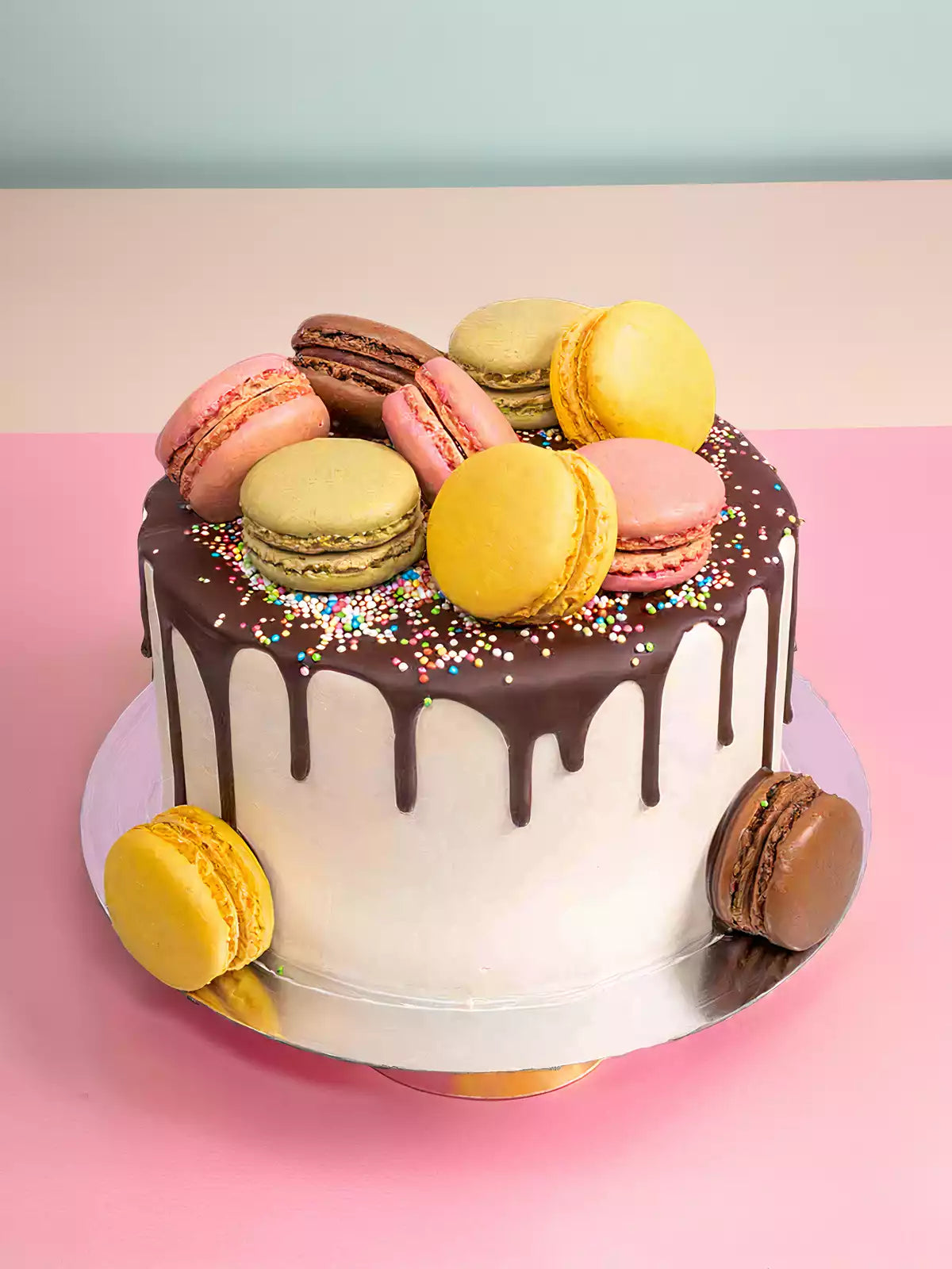 MacDaddy's Party Cake