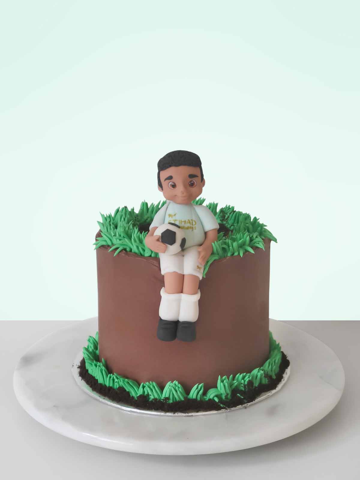 Birthday Cakes for Boys Free Delivery London & Surrey