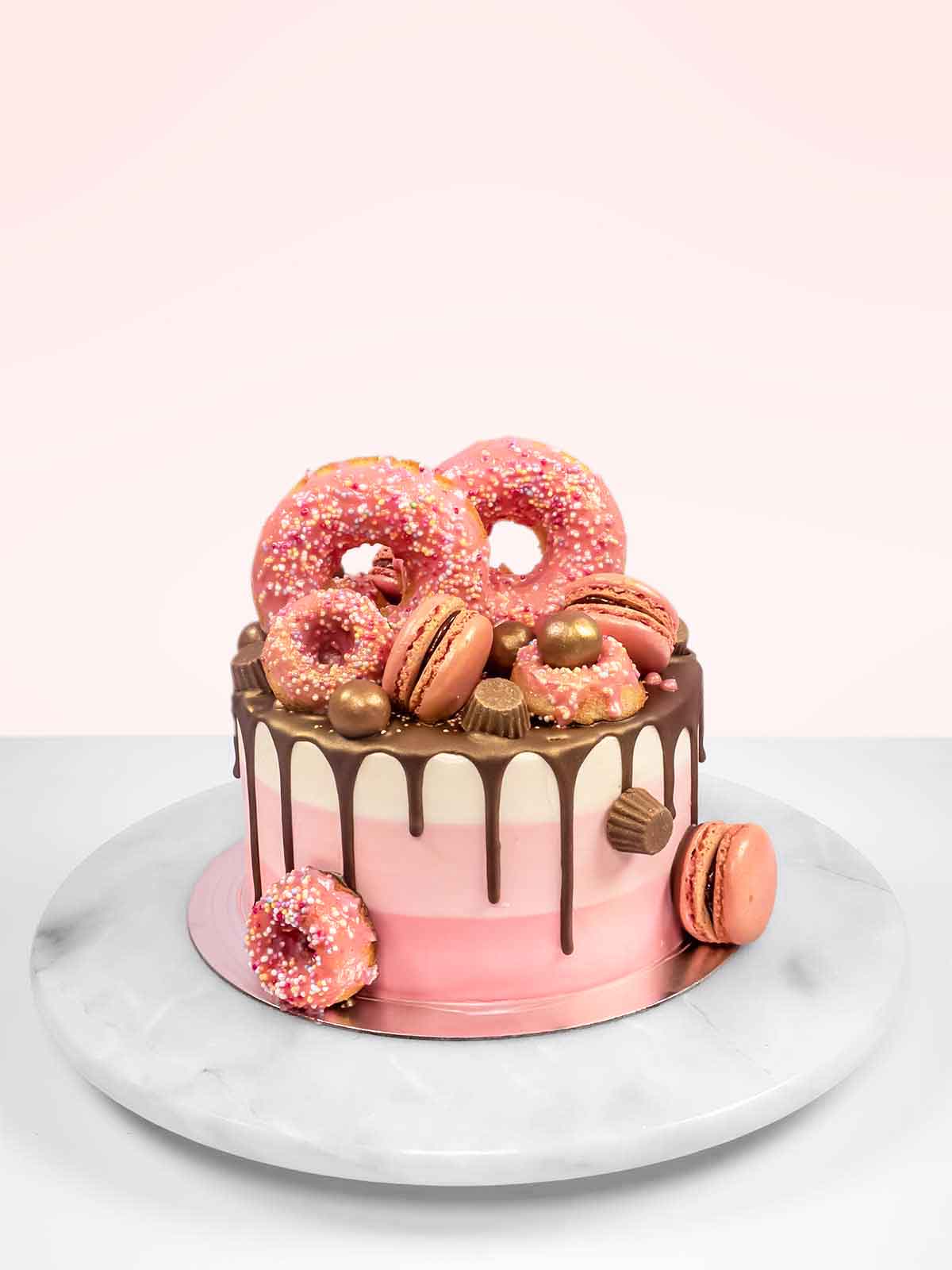Pastel Drip Pink Macaron Cake – Honeypeachsg Bakery