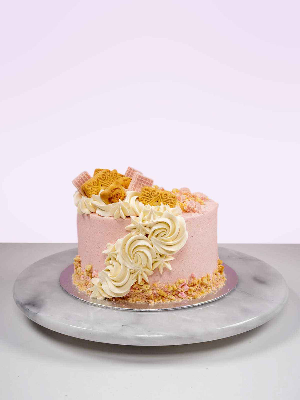 Strawberry Cake London Surrey Berkshire