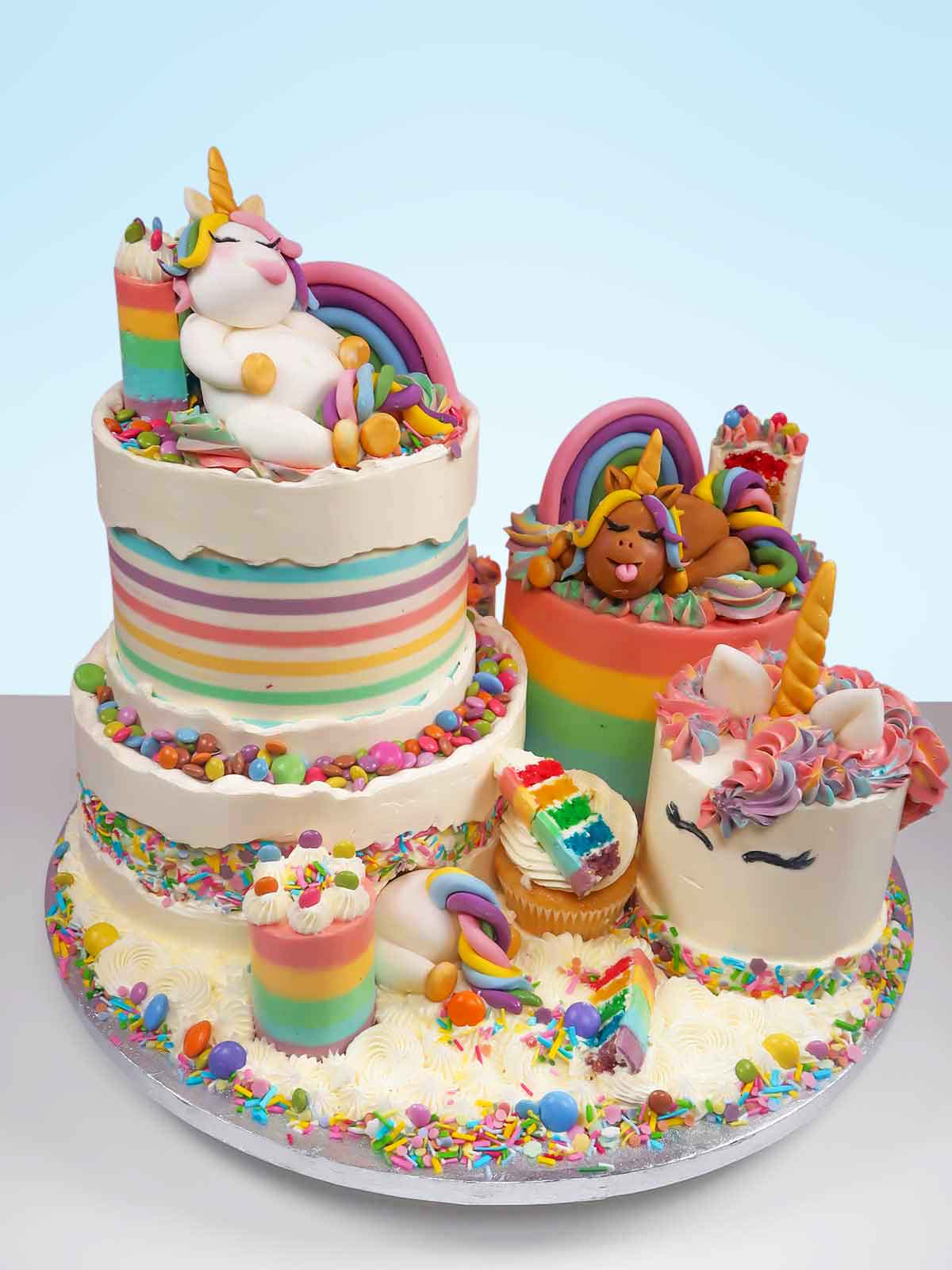 Unicorns &amp; Rainbows Cakescape Cake Delivery