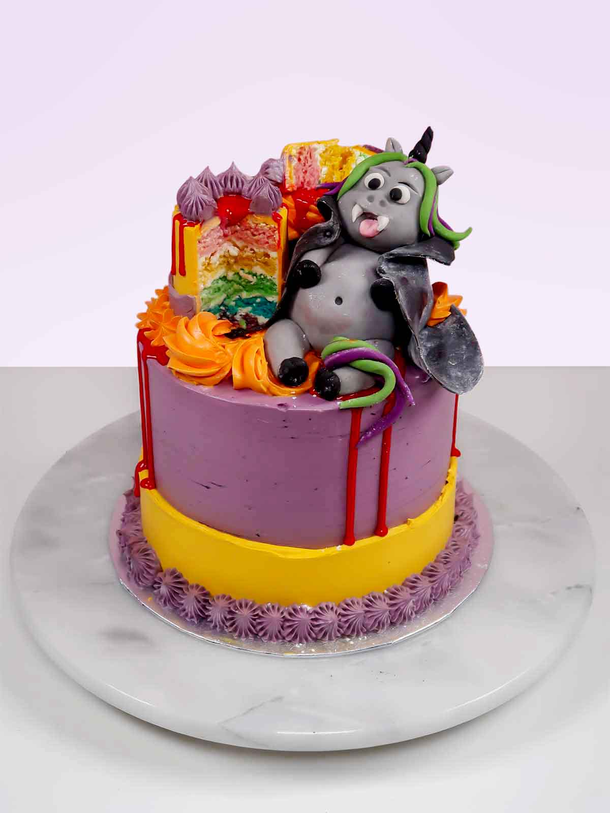 Vampire-Halloween-Cake-to-Buy_Edited