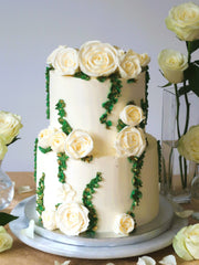 White Roses Buttercream Flower Wedding Cake in London Surrey 01