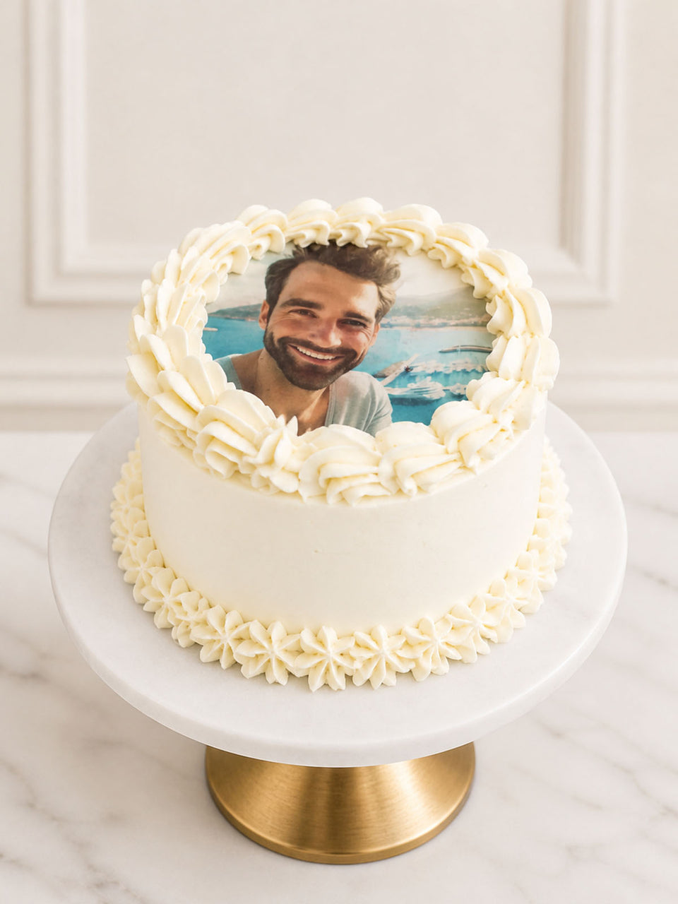A theatrical burn-away reveal cake for divorce parties and fresh starts, featuring an edible image that burns to reveal a hidden custom message. Hand-delivered in London and Surrey with a variety of gourmet sponge flavours.