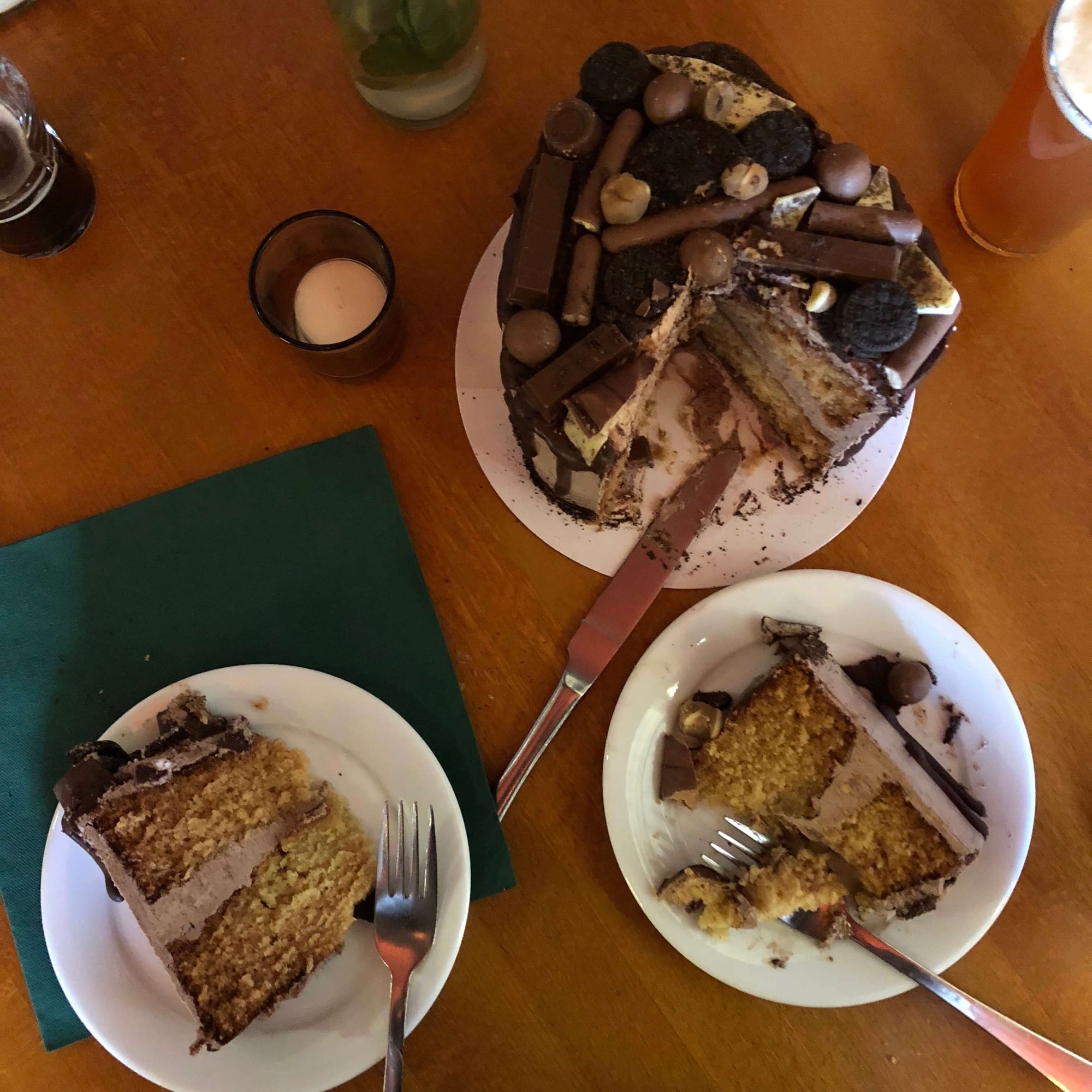 Deliciously Stella Heart Cake 3