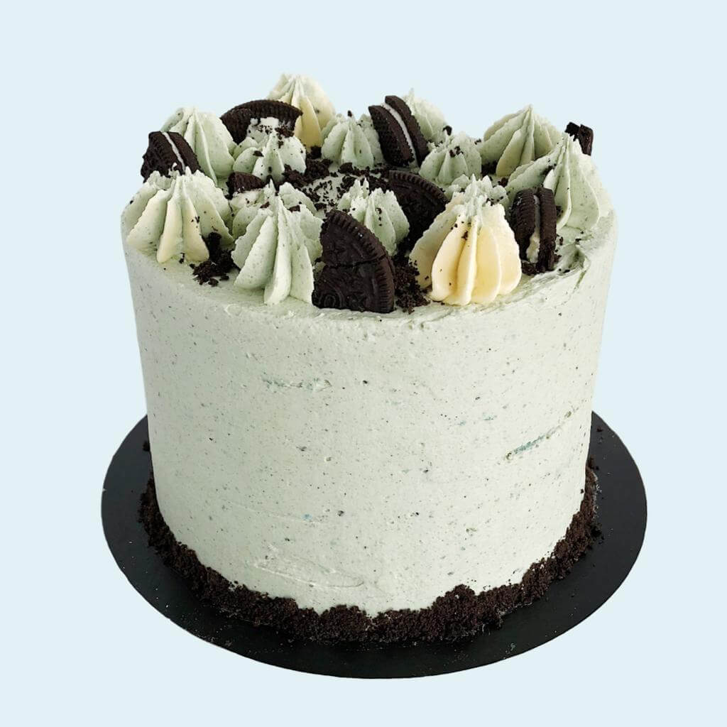 Vegan Cookies and Cream Cake